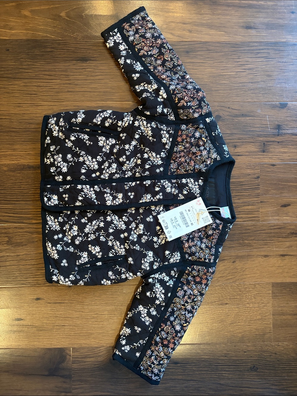 Zara Girls Black Floral Quilted Jacket with Multicolor Floral Panels, Size 18m - Picture 2 of 4